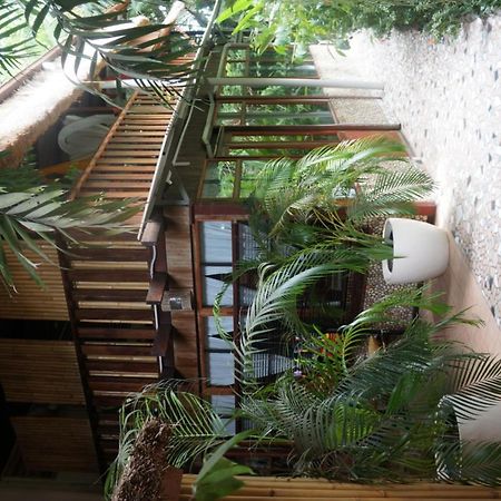 Raintree Lodge Port Moresby Exterior photo